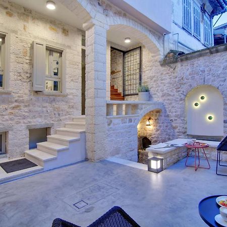 Hotel Boulgari يانينة المظهر الخارجي الصورة