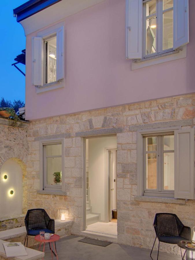 Hotel Boulgari يانينة المظهر الخارجي الصورة