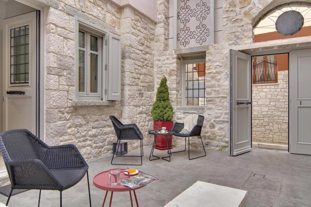 Hotel Boulgari يانينة المظهر الخارجي الصورة